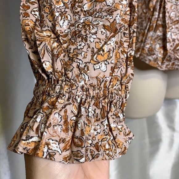 Universal Thread size XS mauve floral prairie blouse - Picture 5 of 7